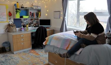 kaley in eight bed cluster room