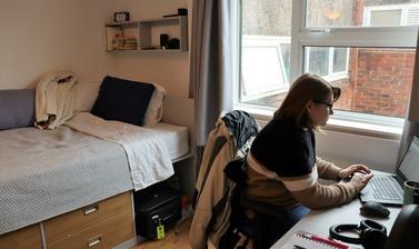 kaley in two bed cluster room